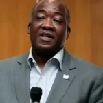 Reitor da UP silencia sobre dívida de 2 milhões ao artista visual Abdul Naguib por mural